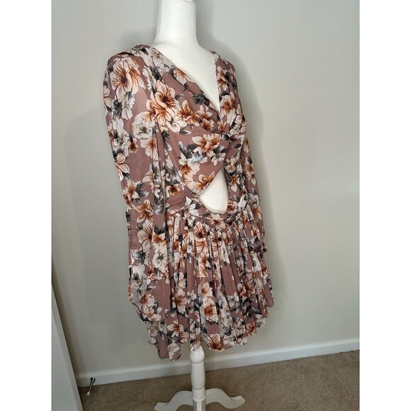 THE SANG Romper Cutout Floral Sz Large #1138 - Picture 3 of 8
